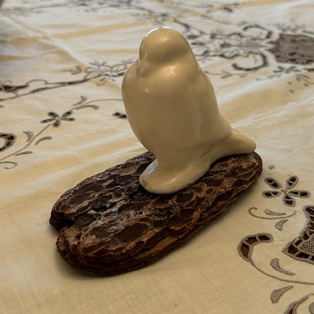 Bird figurine